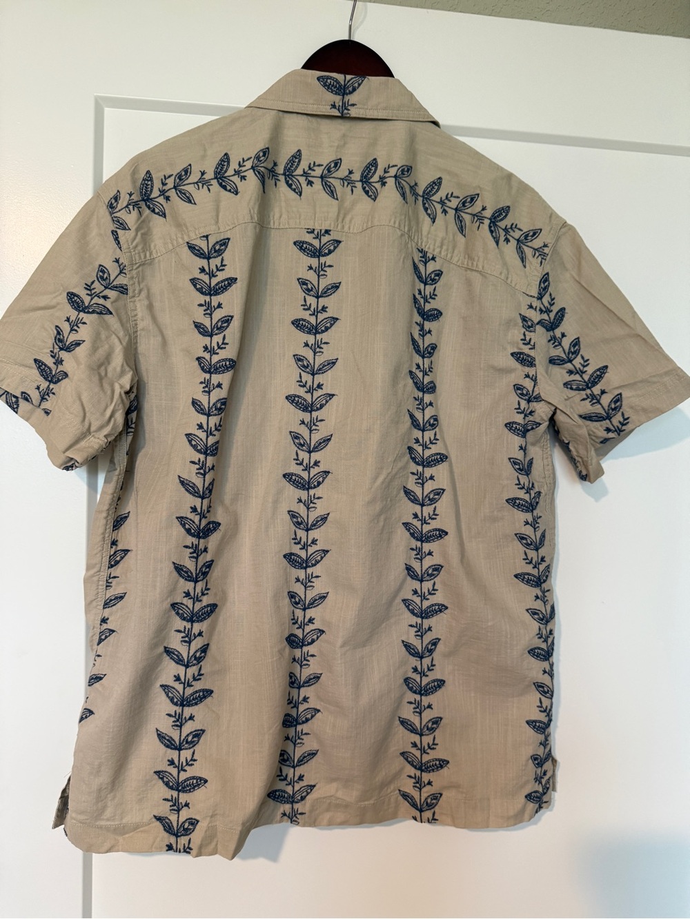AE Poolside Striped Button-Up Shirt - Picture 3 of 4
